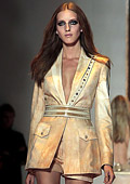 Versace Spring-Summer 2013 collection at Milan Fashion Week: Original, attractive, feminine and sexy