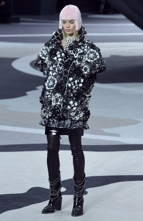 Chanel Review at Paris Fashion Week 2013