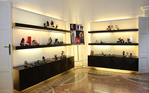 Giuzeppe Zanotti Design Presents In Milan The New Collection for Spring-Summer 2012