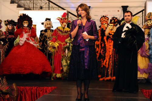 Impressive fashion show of Venice costumes and masks in the Archaeological
museum