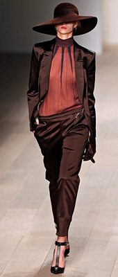 London Fashion Week presented new season fashion trends for Fall-Winter 2012-2013