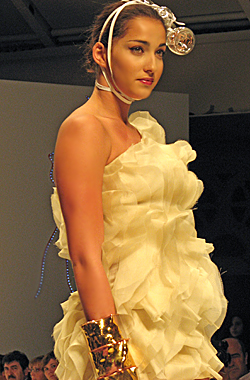TAU Spring-Summer Collection 2010 Philosophy – Maria Lafuente