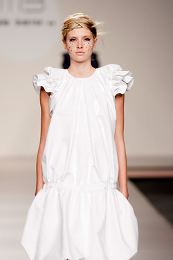 Maria Barros collection Spring-Summer 2010