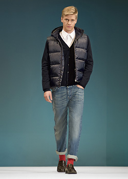 UNITED COLORS OF BENETTON Men’s Collection For Fall/Winter 2009/2010