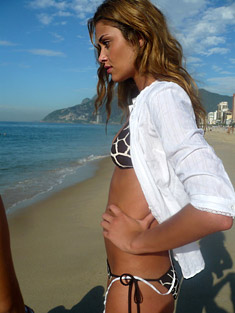 Ana Beatriz Barros