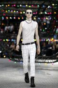 Photo 9 from album Dior Fashion House Spring-Summer 2017 menswear collection during the Milan Men`s Fashion Week