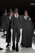 Photo 0 from album Fall-Winter 2017-2018 Men`s collection by American fashion designer Thom Browne during the Paris Fashion Week