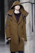Photo 8 from album Fall-Winter 2017-2018 Menswear collection by Dutch-born designer Lucas Ossendrijver for Lanvin during the Paris Fashion Week