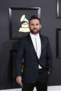 Photo 2 from album USA GRAMMY AWARDS 2017 Best Dressed Men